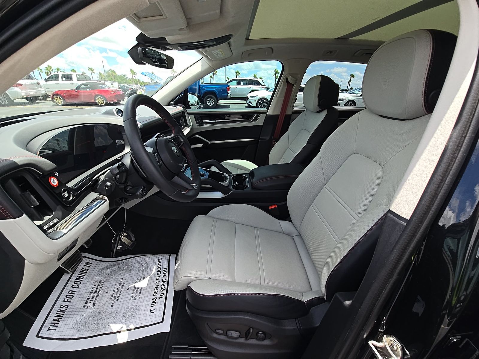 PORSCHE CAYENNE - 8