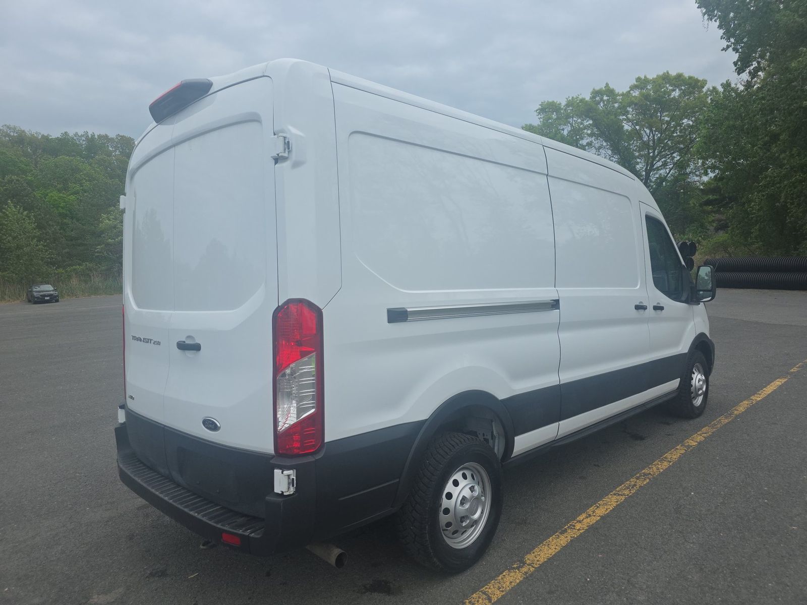 FORD TRANSIT 250 - 5