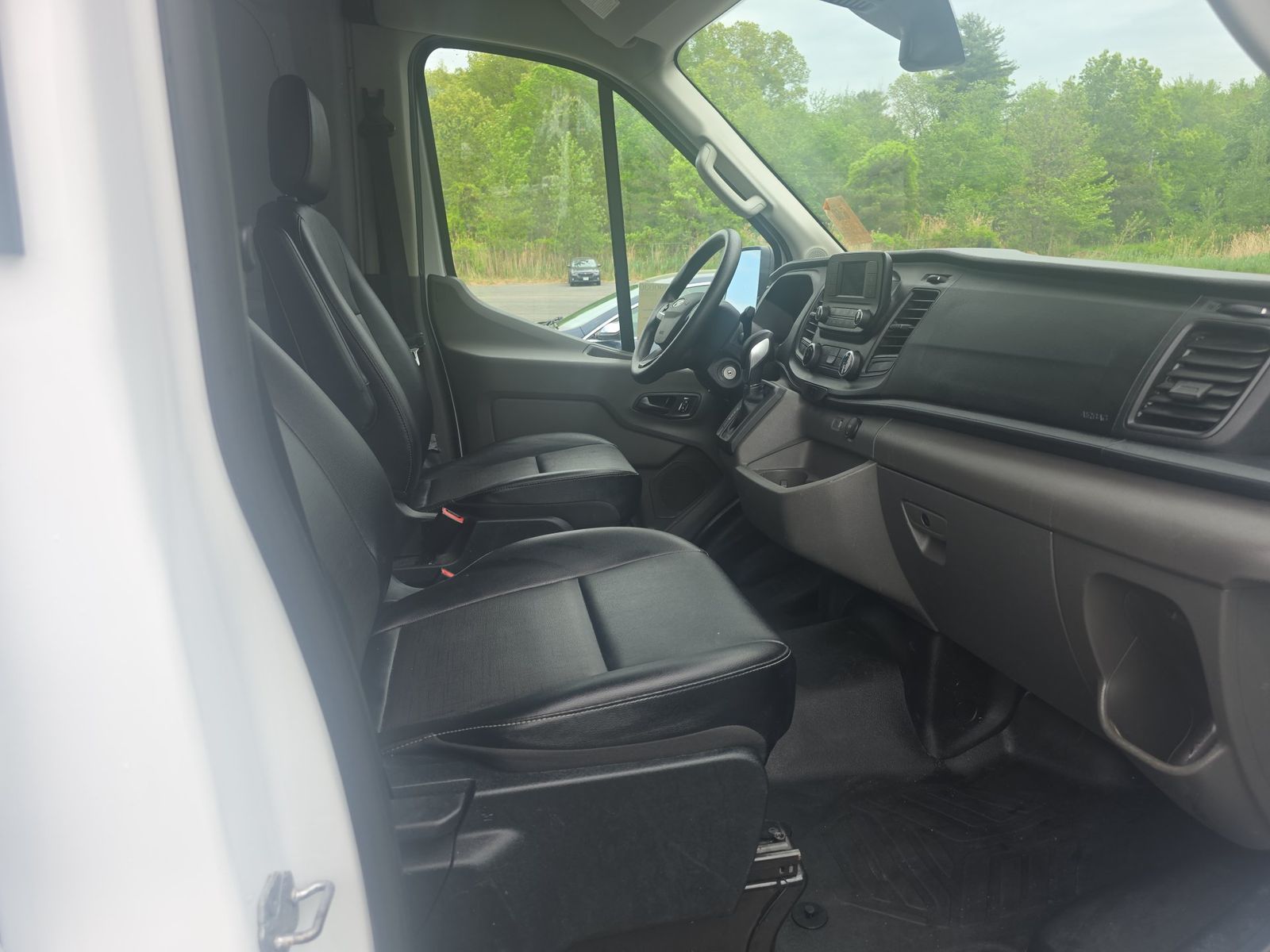 FORD TRANSIT 250 - 9