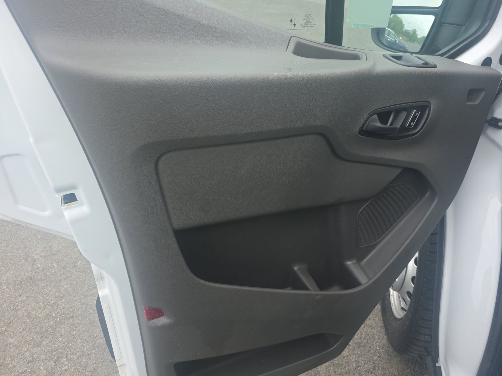 FORD TRANSIT 250 - 10