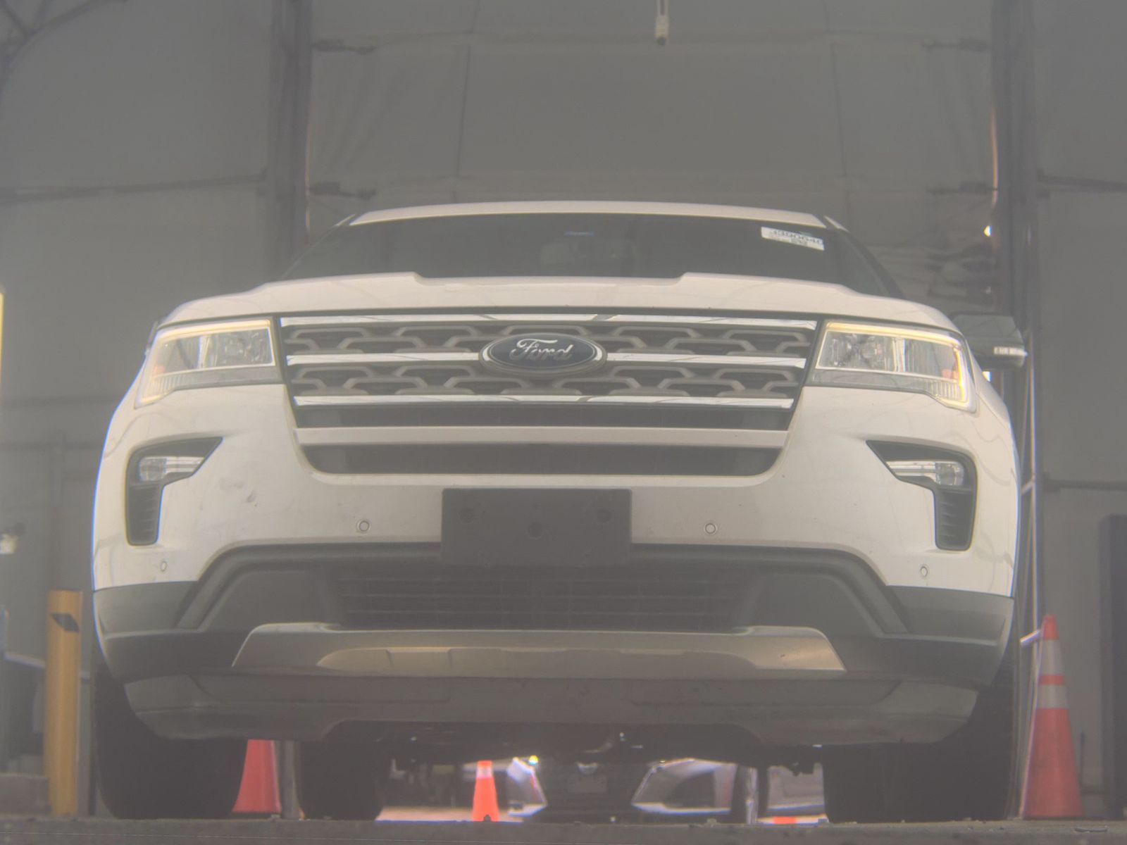 FORD EXPLORER - 4