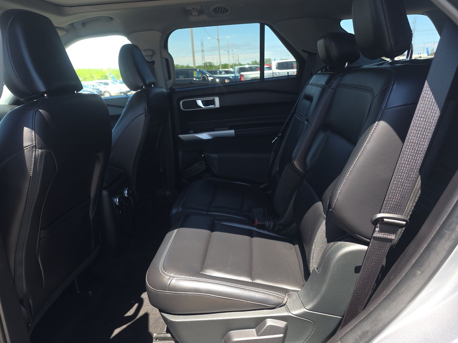 2021 Ford Explorer XLT AWD