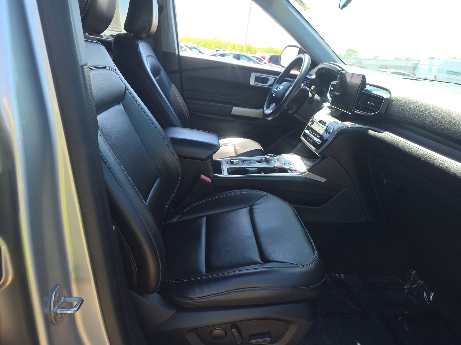 2021 Ford Explorer XLT AWD