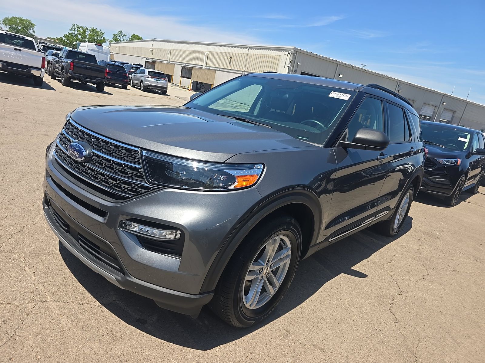 FORD EXPLORER - 1