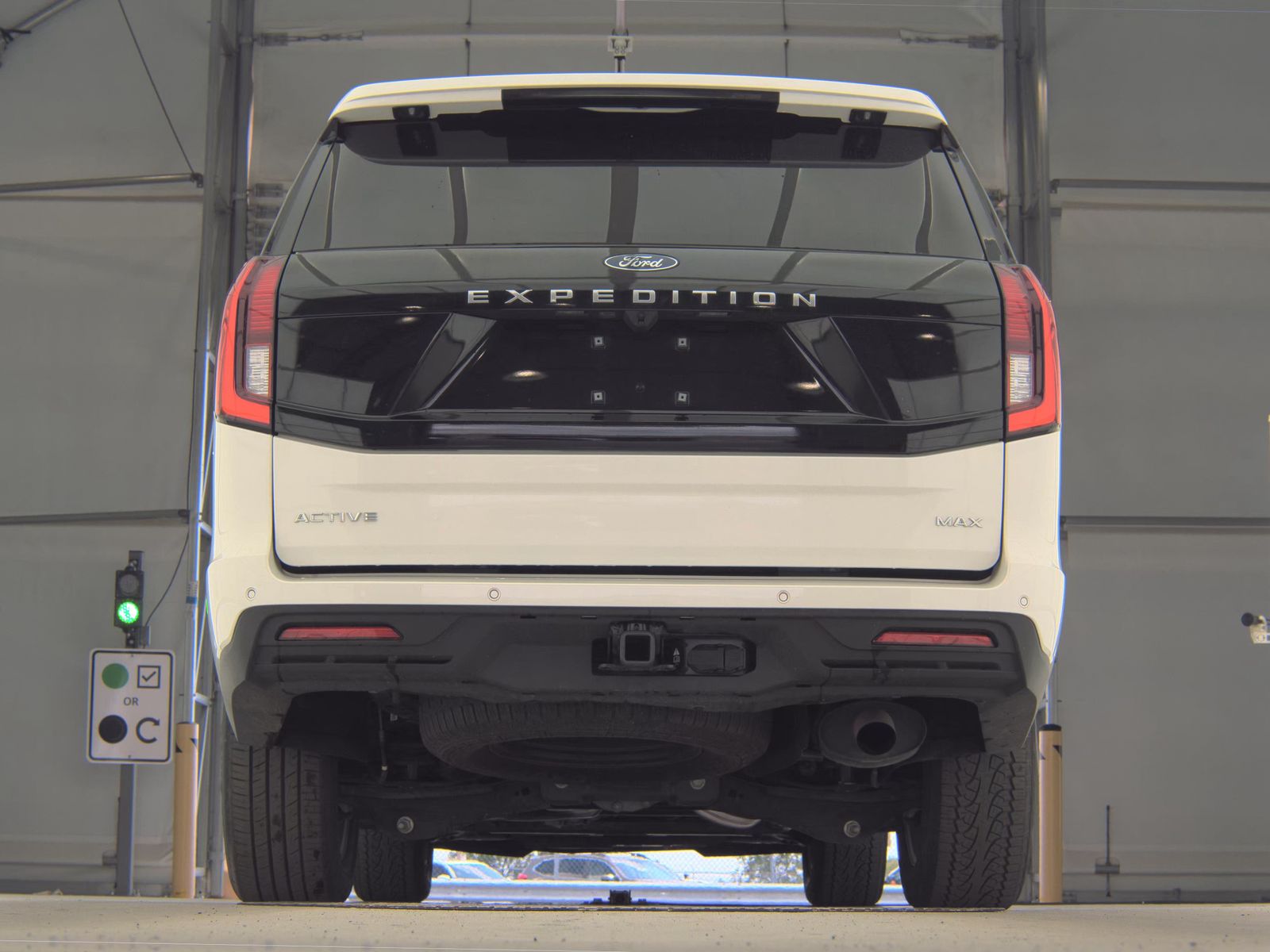 FORD EXPEDITION MAX - 8
