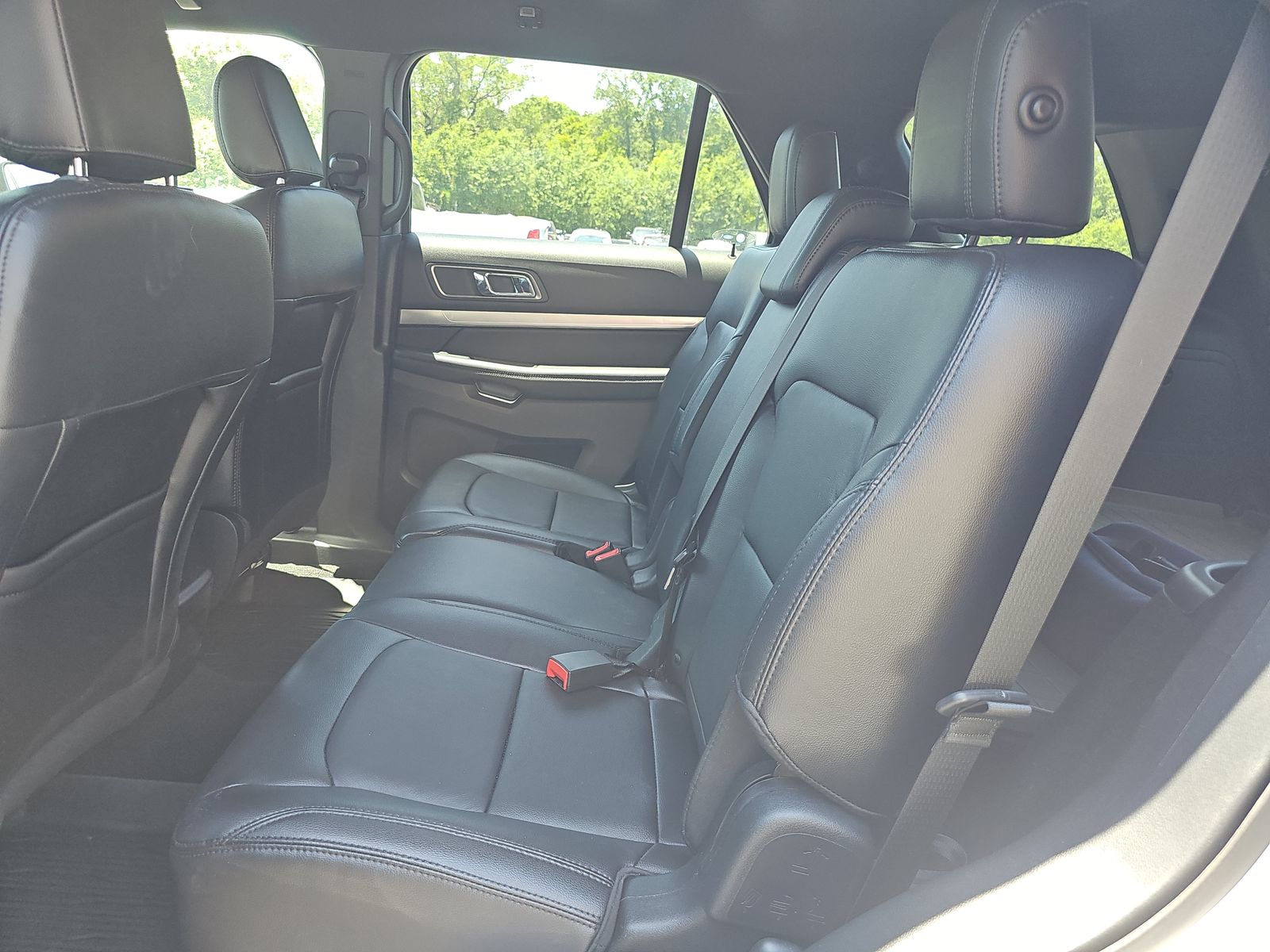 2018 Ford Explorer XLT AWD