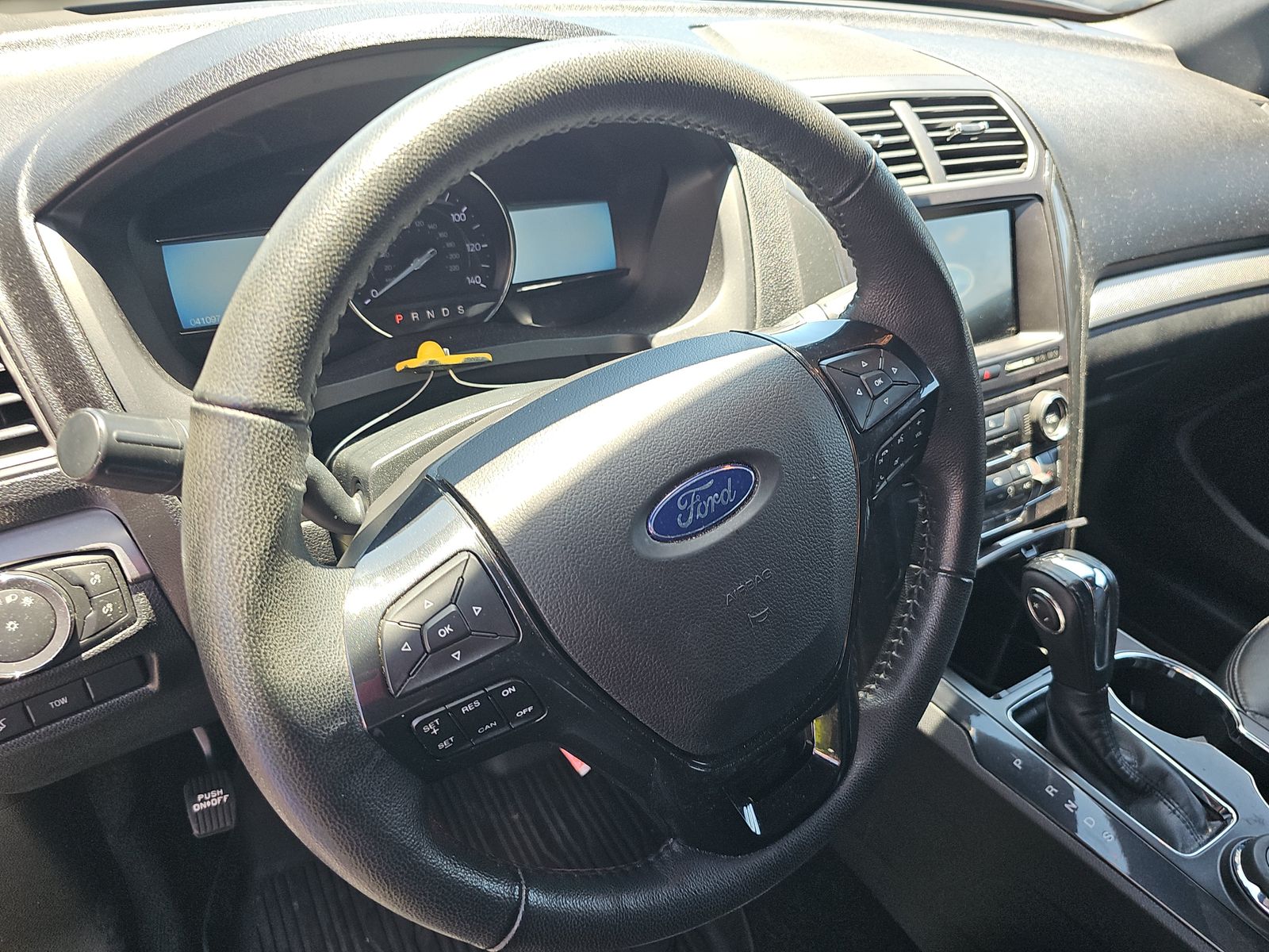 2018 Ford Explorer XLT AWD