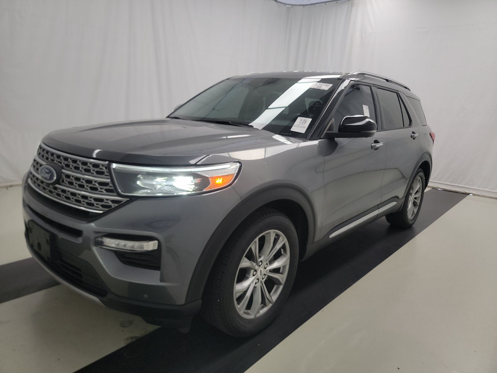 FORD EXPLORER - 1