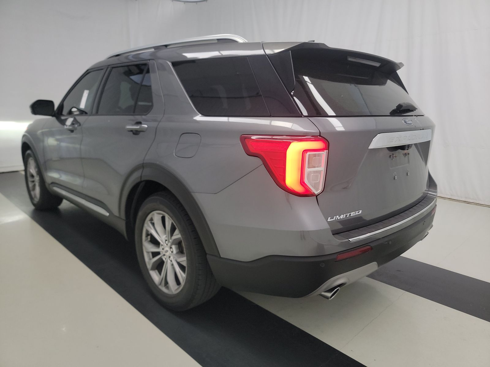 FORD EXPLORER - 7