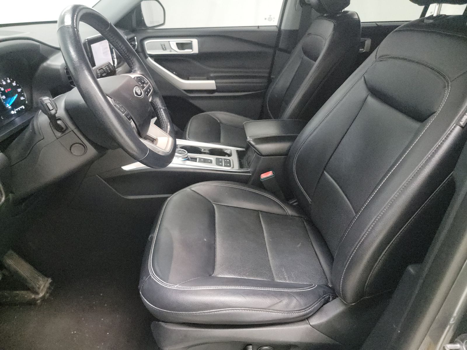 FORD EXPLORER - 8