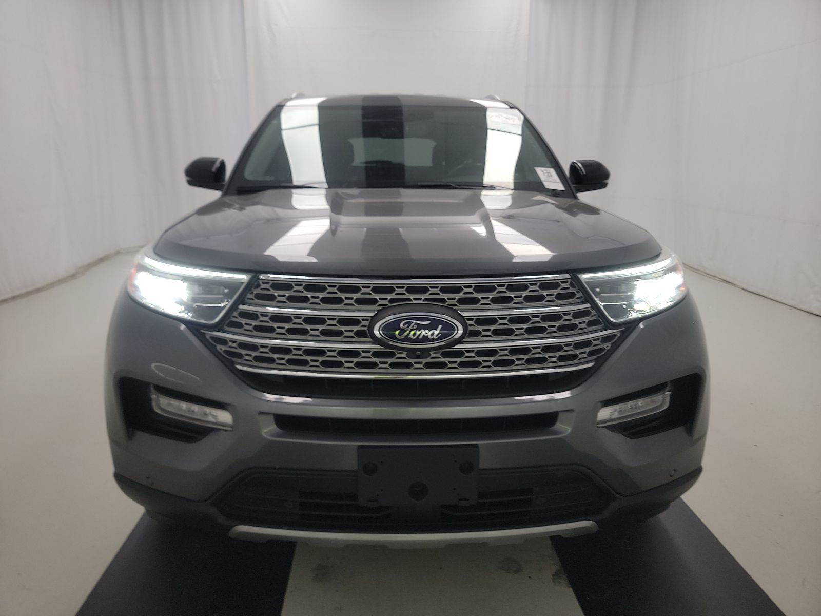 FORD EXPLORER - 3