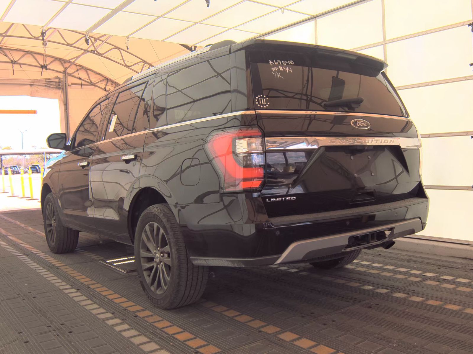 FORD EXPEDITION - 9