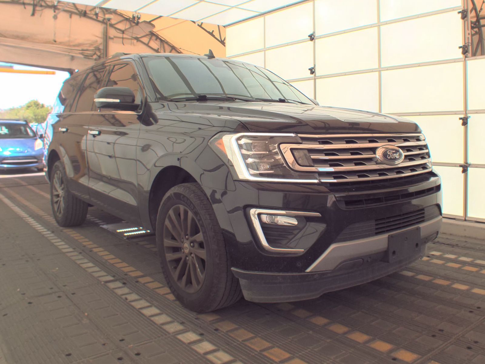 FORD EXPEDITION - 5