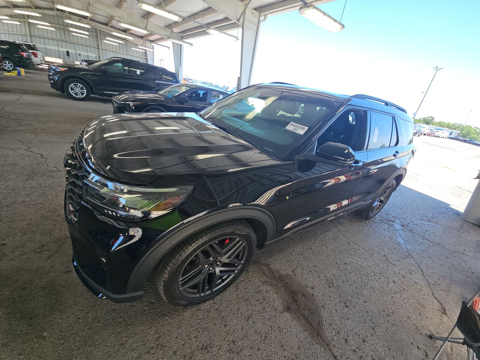 FORD EXPLORER - 1