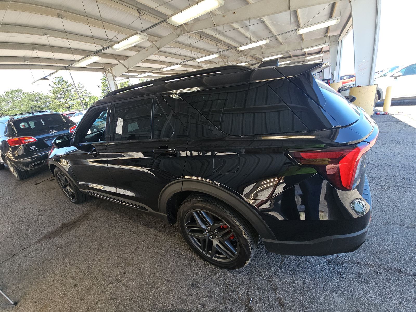 FORD EXPLORER - 7