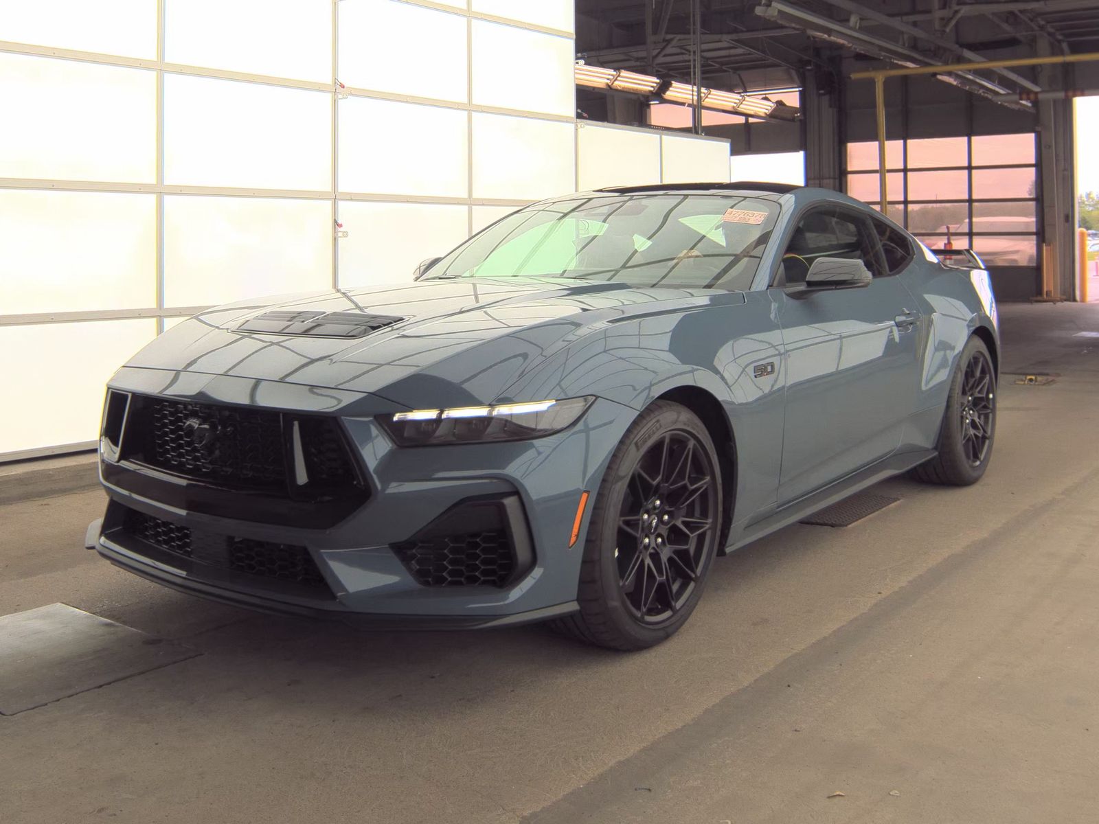 FORD MUSTANG - 1