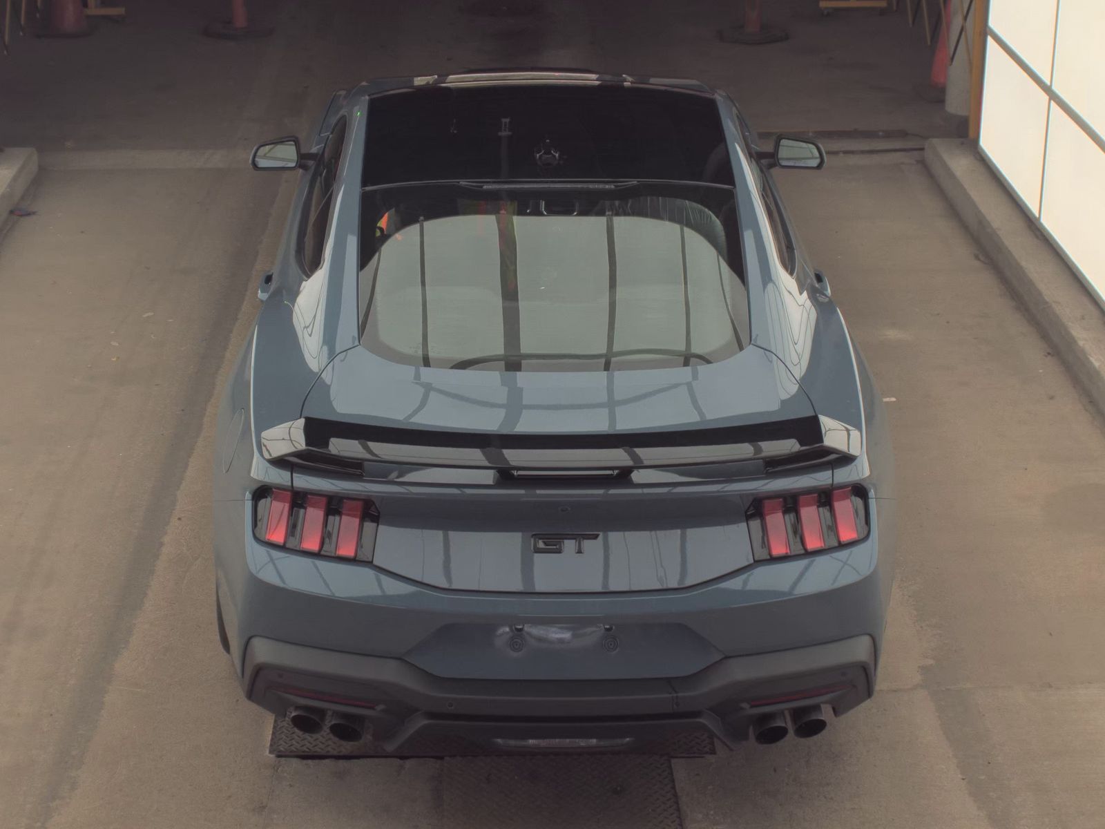 FORD MUSTANG - 7