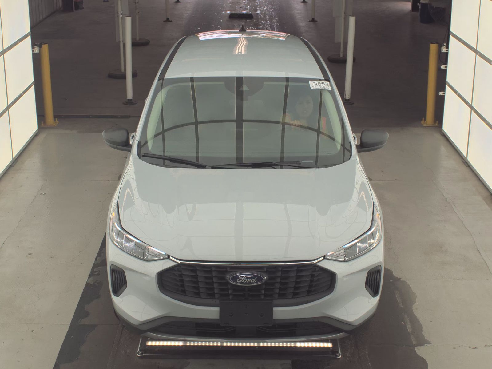 FORD ESCAPE - 3