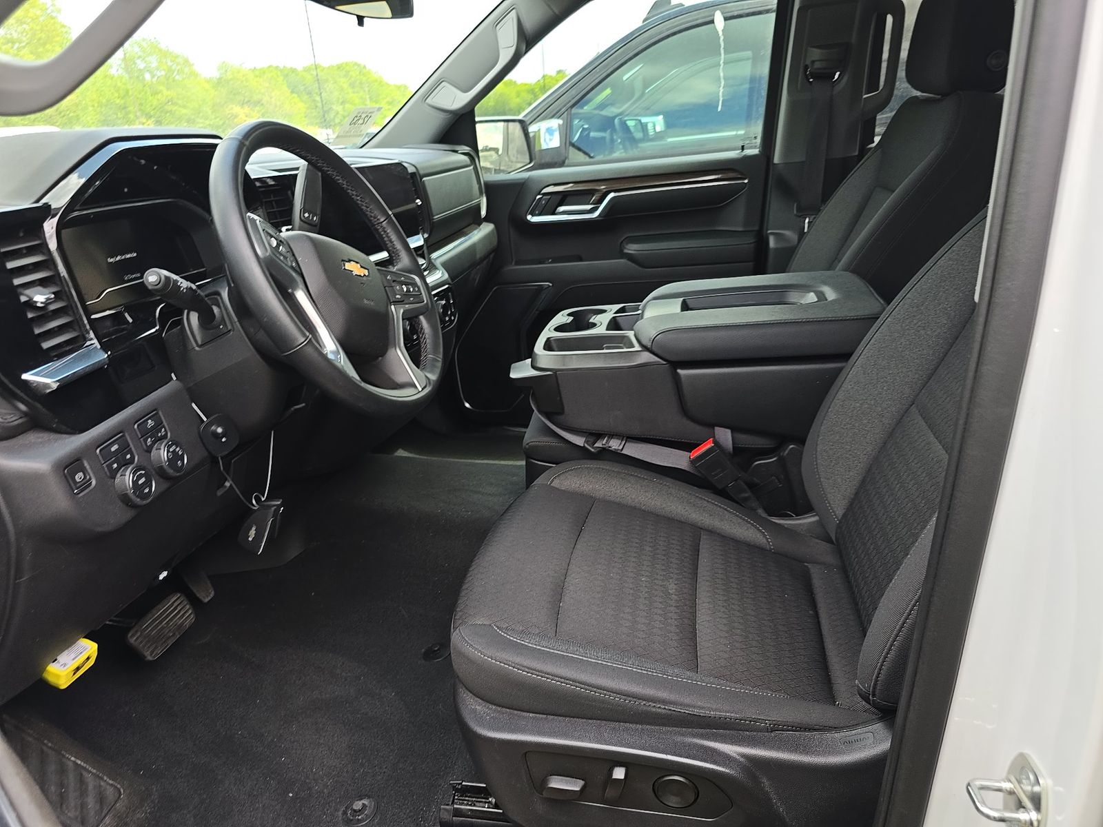2023 Chevrolet Silverado 1500 LT AWD