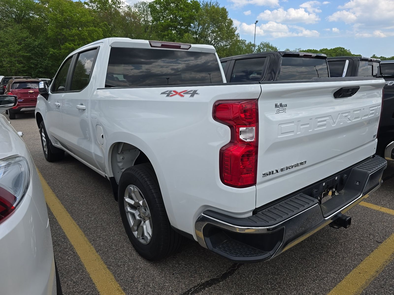 2023 Chevrolet Silverado 1500 LT AWD