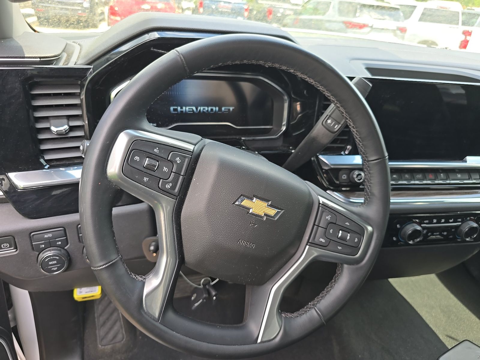 2023 Chevrolet Silverado 1500 LT AWD