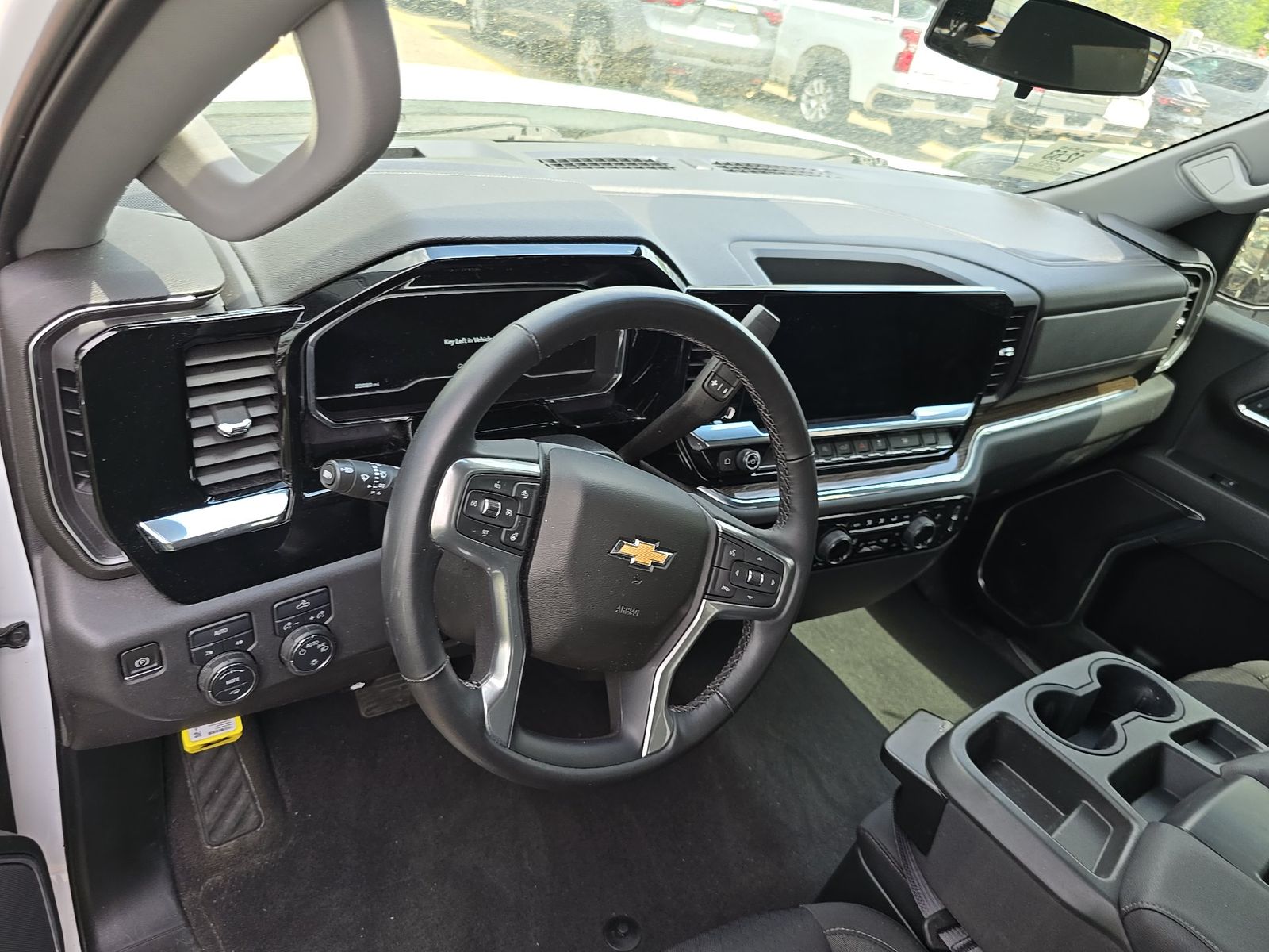 2023 Chevrolet Silverado 1500 LT AWD