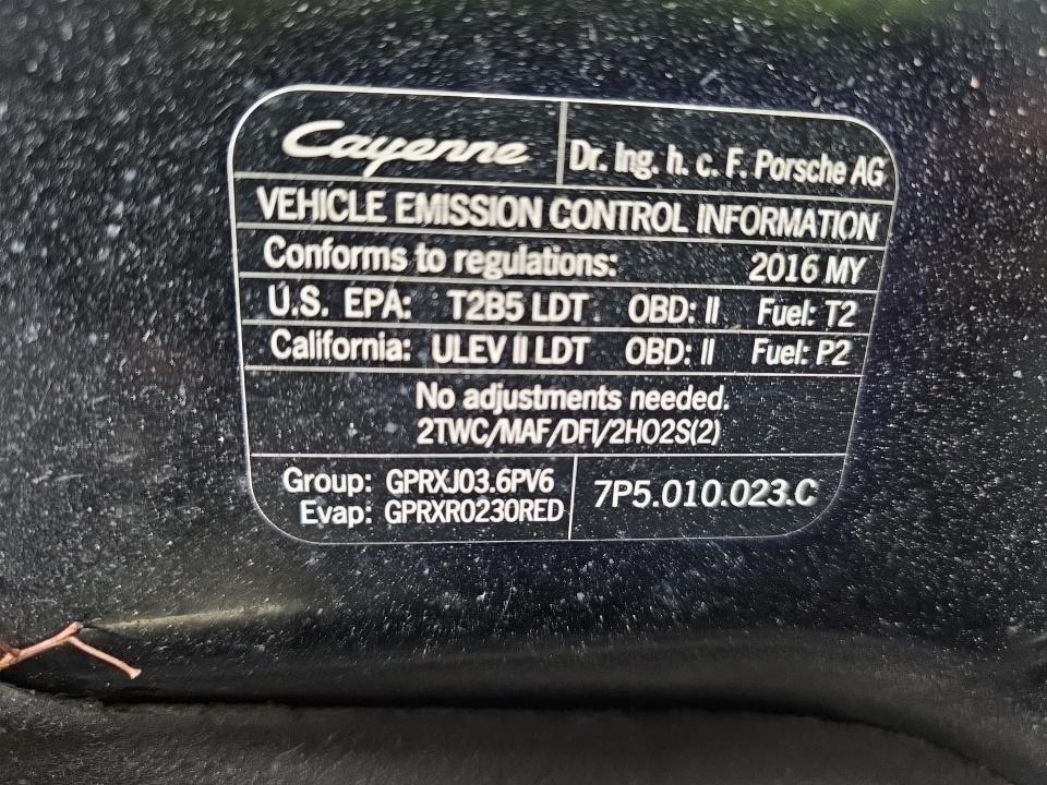 2016 Porsche Cayenne Base AWD