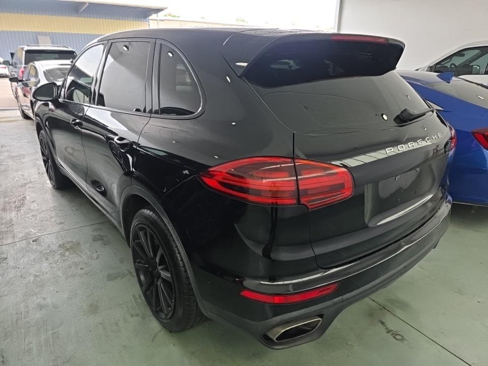 2016 Porsche Cayenne Base AWD