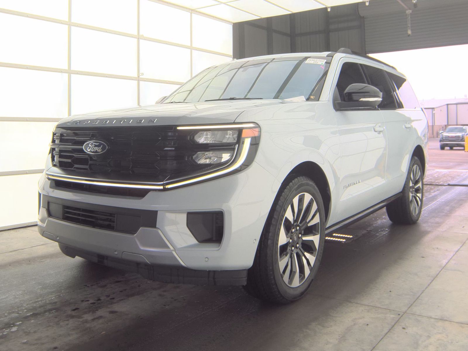 FORD EXPEDITION - 1