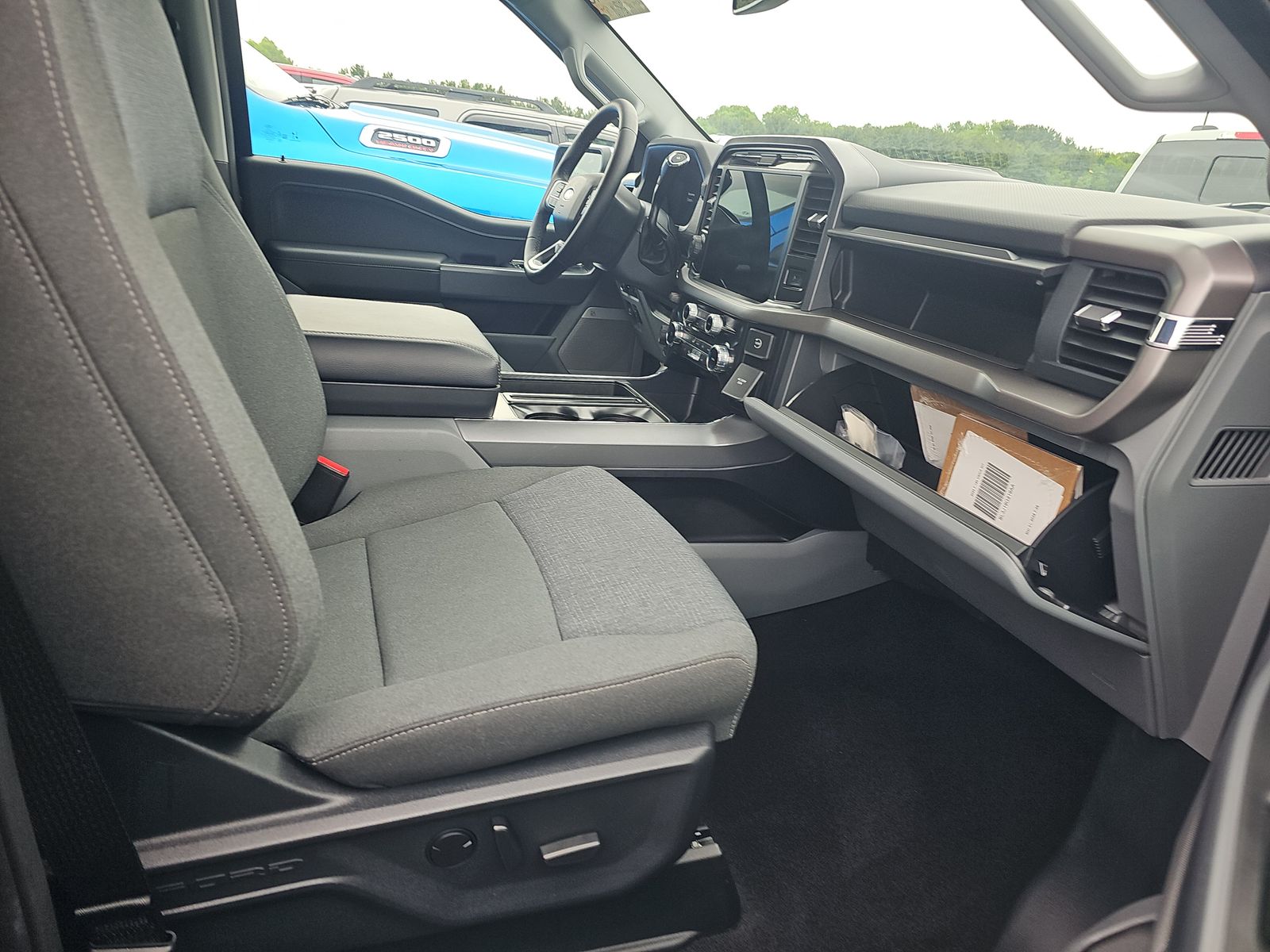 2025 Ford F-150 Hybrid XLT AWD