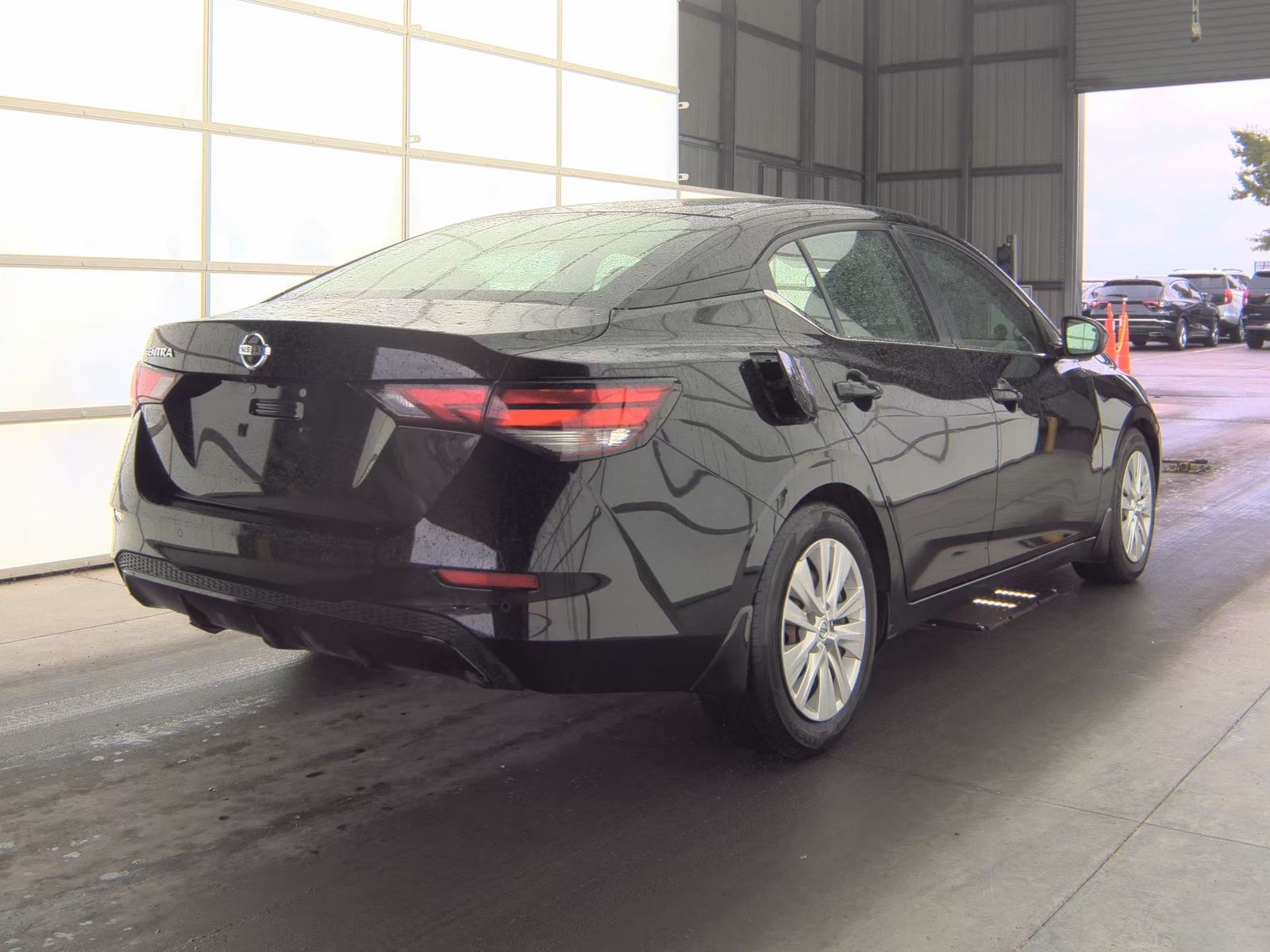 NISSAN SENTRA - 6