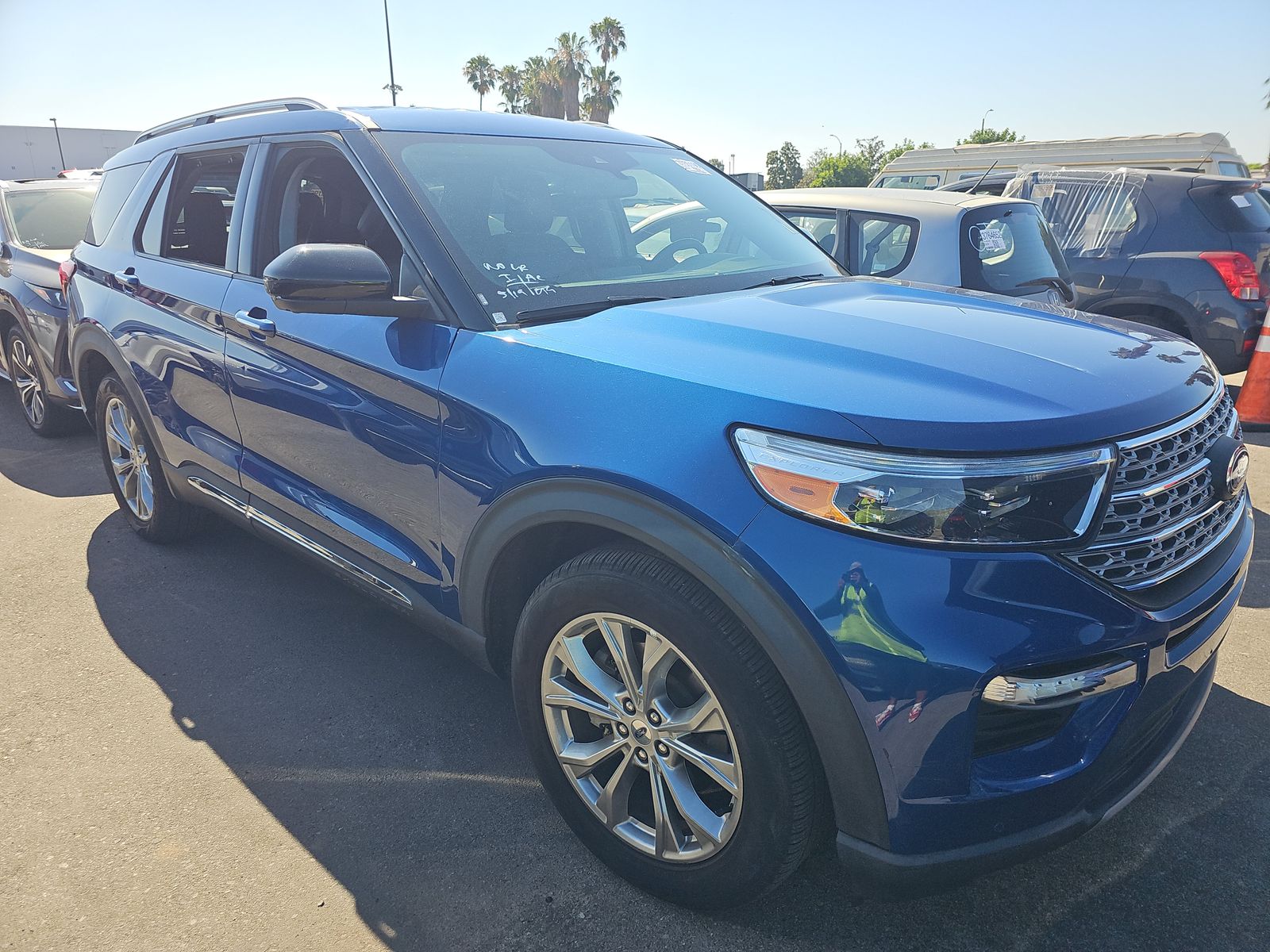 FORD EXPLORER - 4
