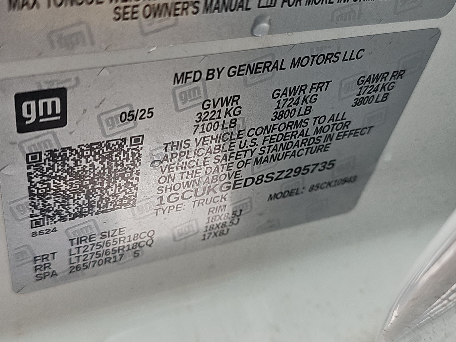 2025 Chevrolet Silverado 1500 LTZ AWD