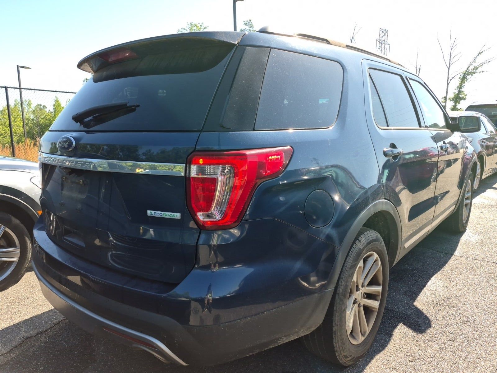 FORD EXPLORER - 6