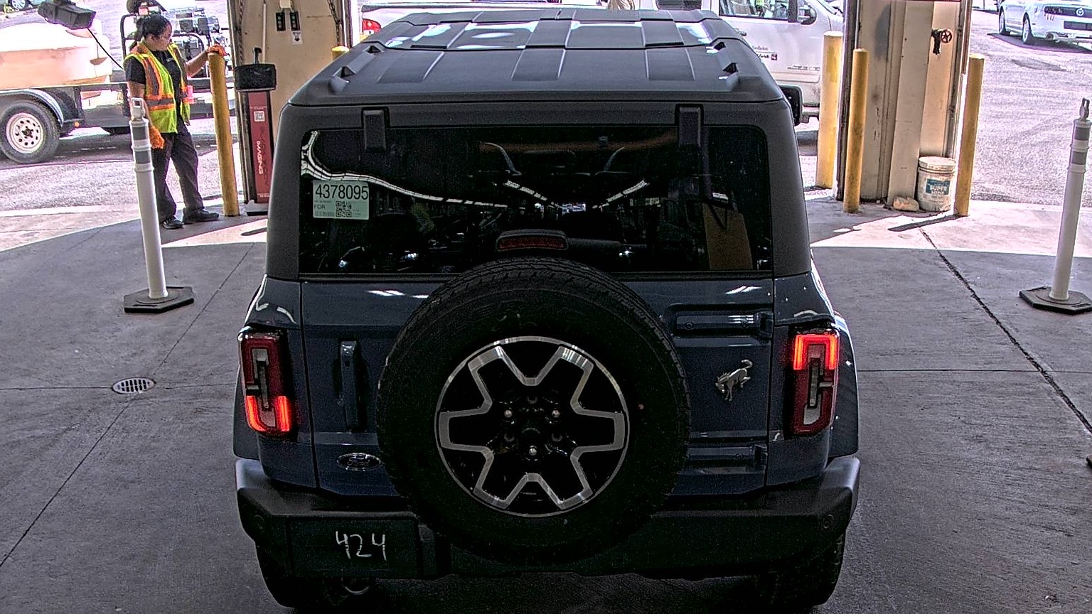 FORD BRONCO - 6