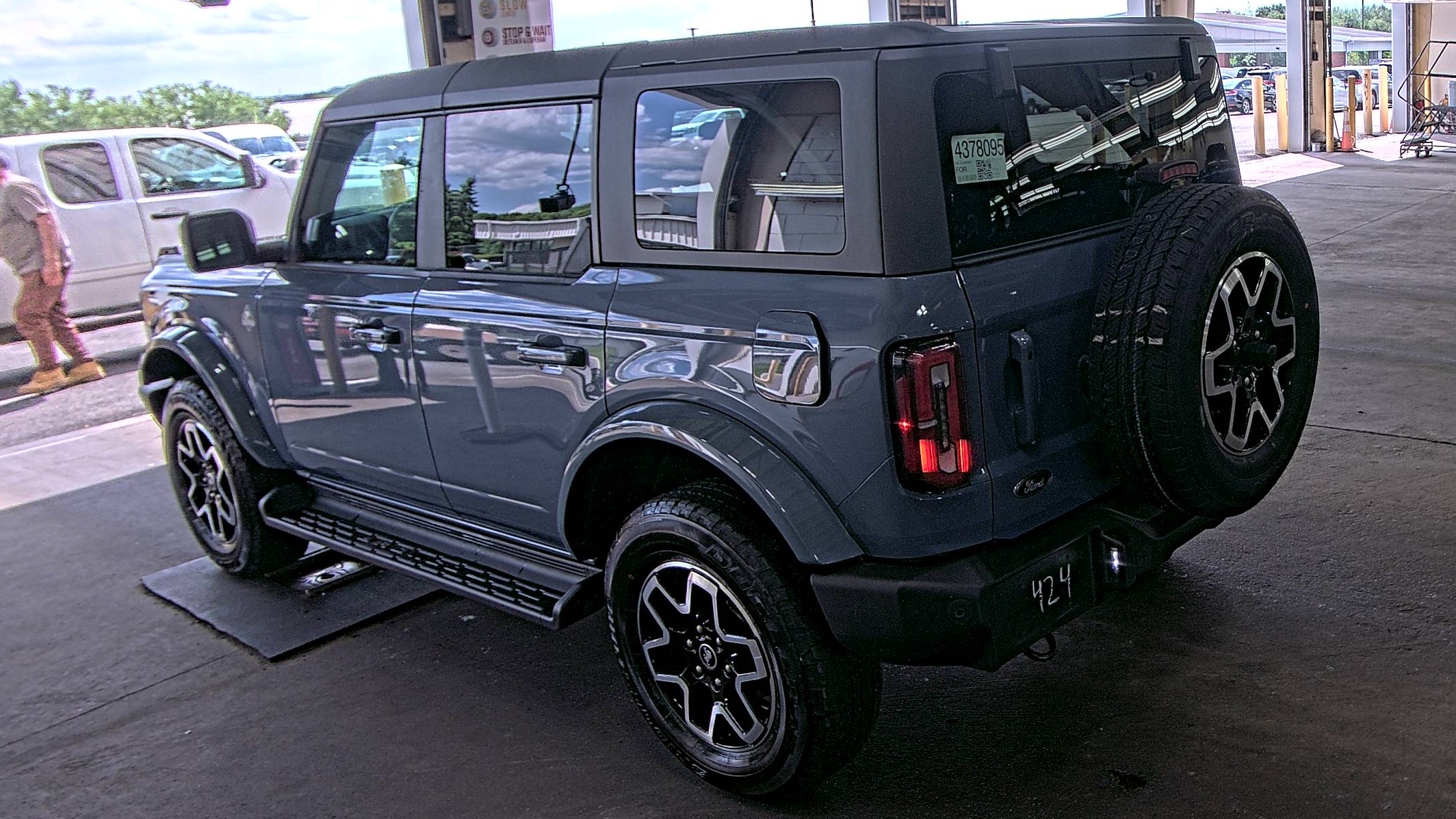 FORD BRONCO - 7