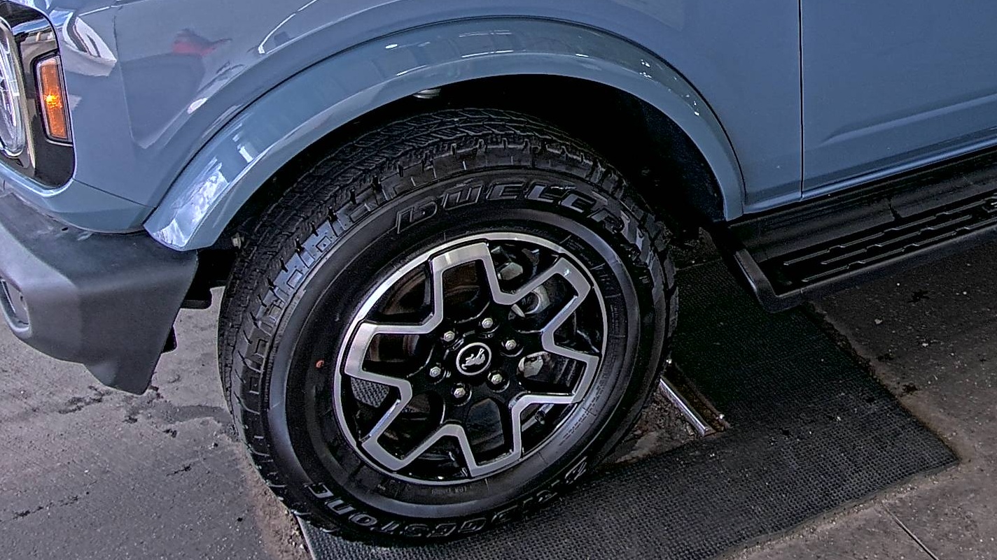 FORD BRONCO - 8