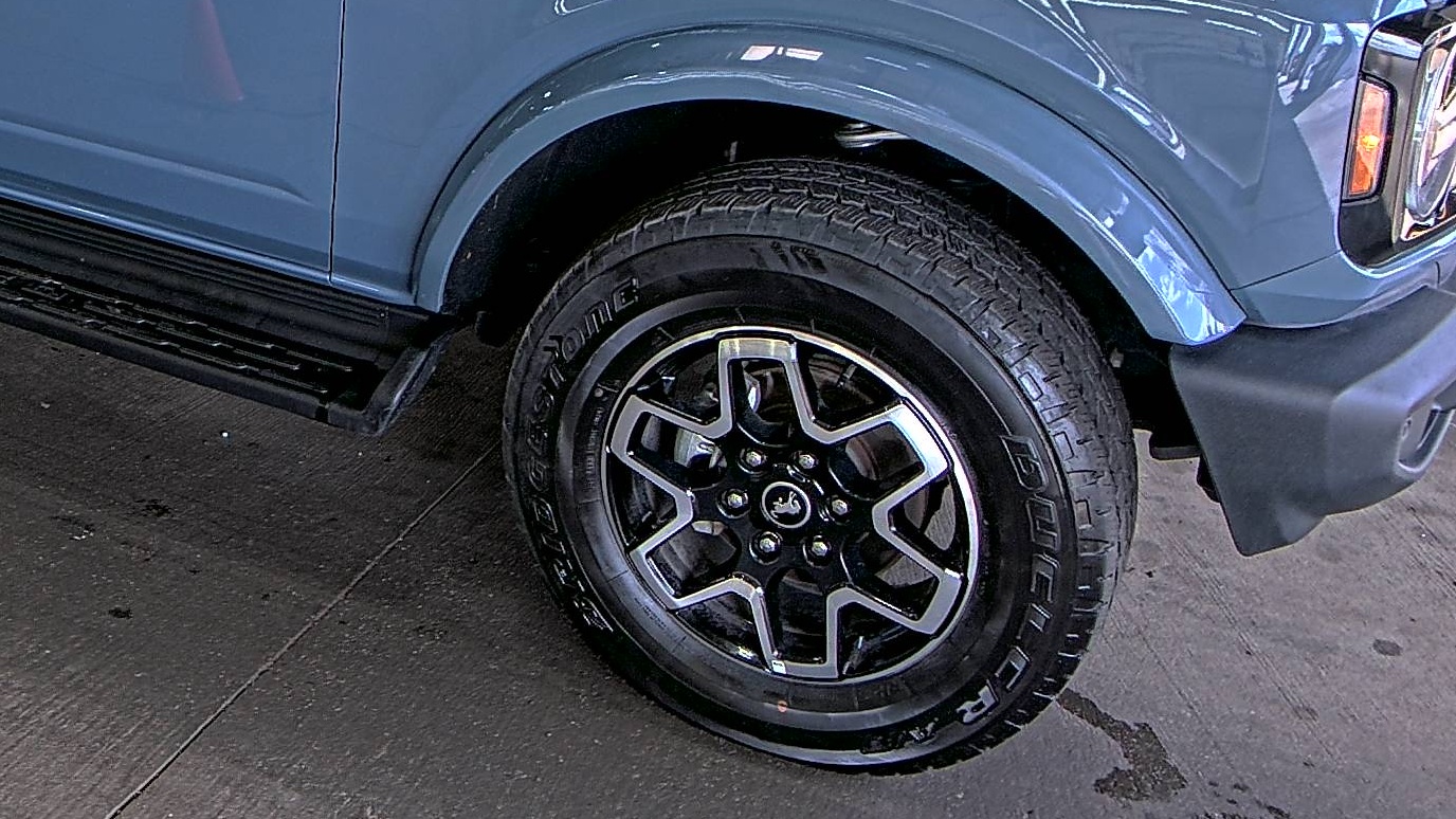 FORD BRONCO - 9