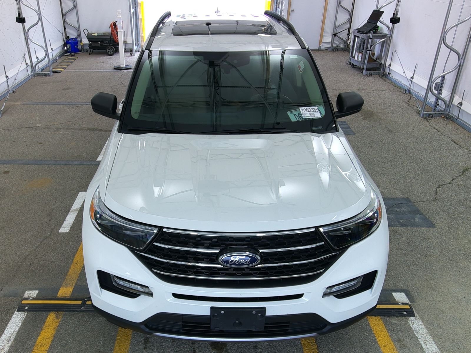 FORD EXPLORER - 3