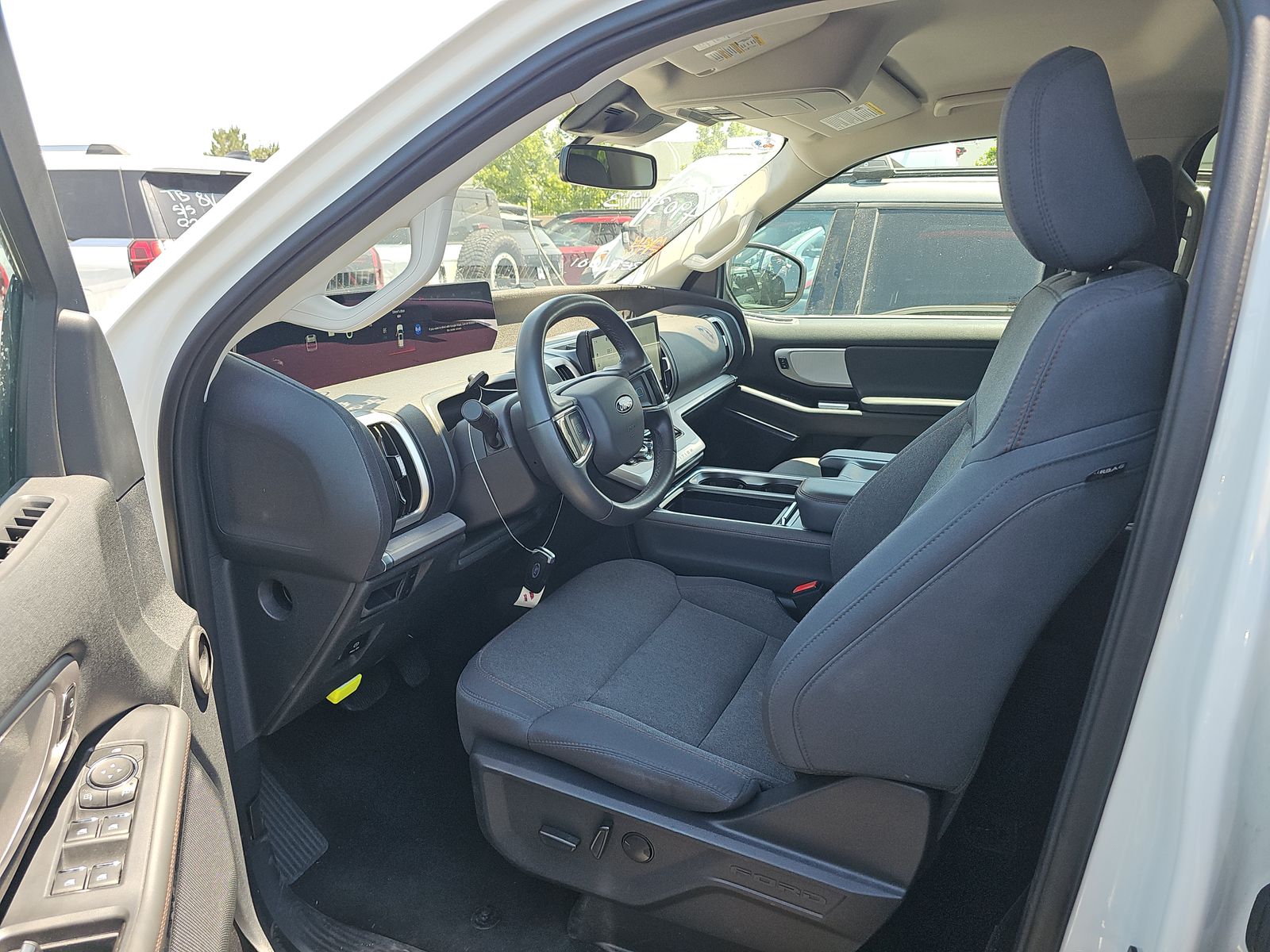 FORD EXPEDITION MAX - 8