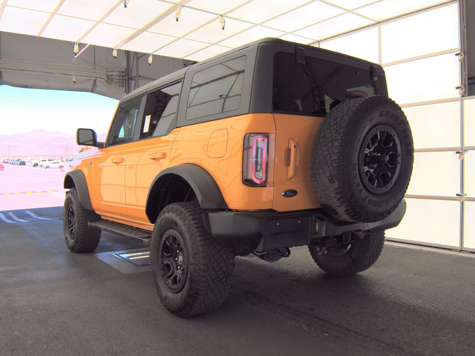 FORD BRONCO - 9