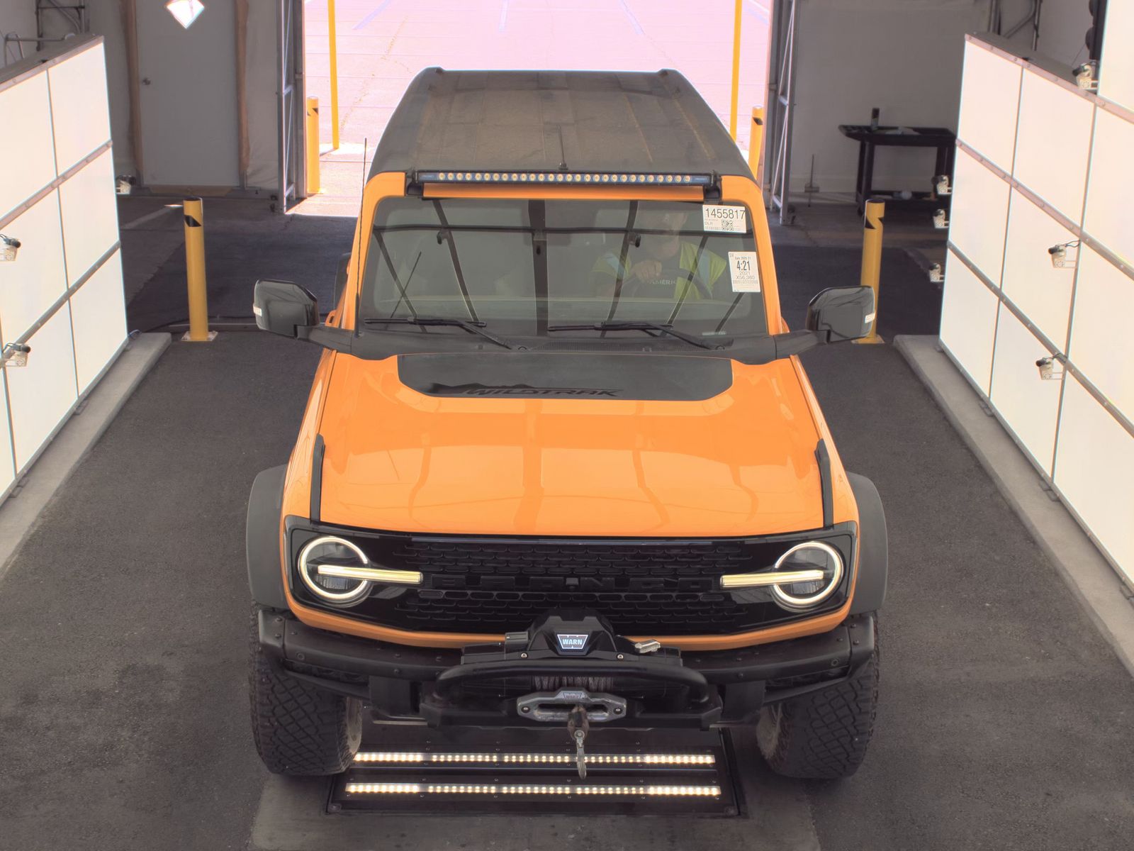 FORD BRONCO - 3