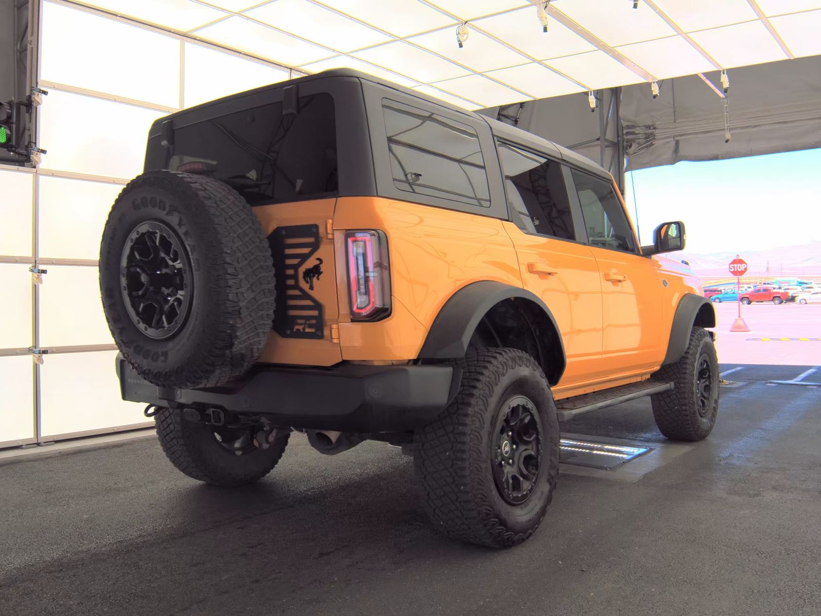 FORD BRONCO - 6