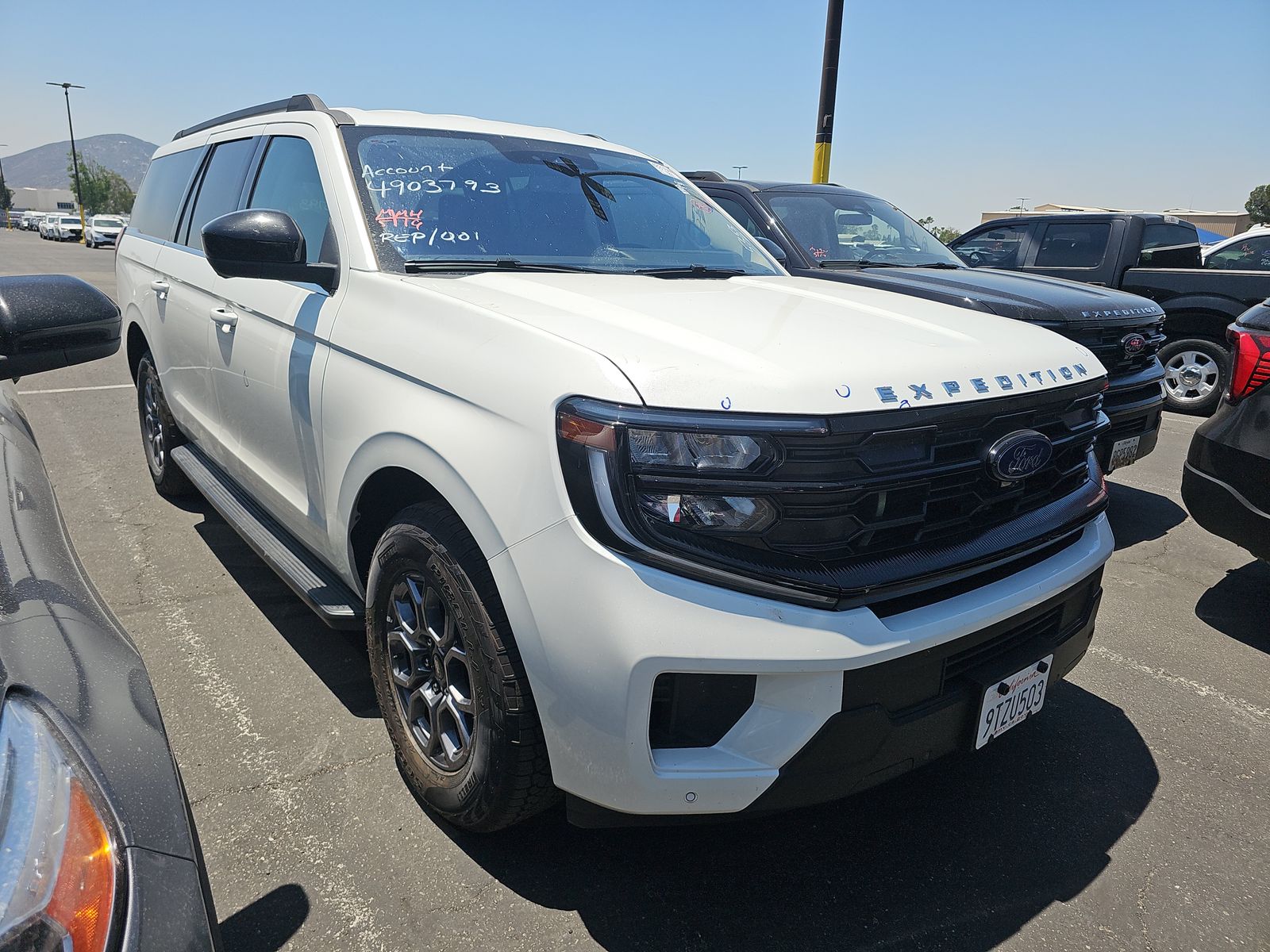 FORD EXPEDITION MAX - 4