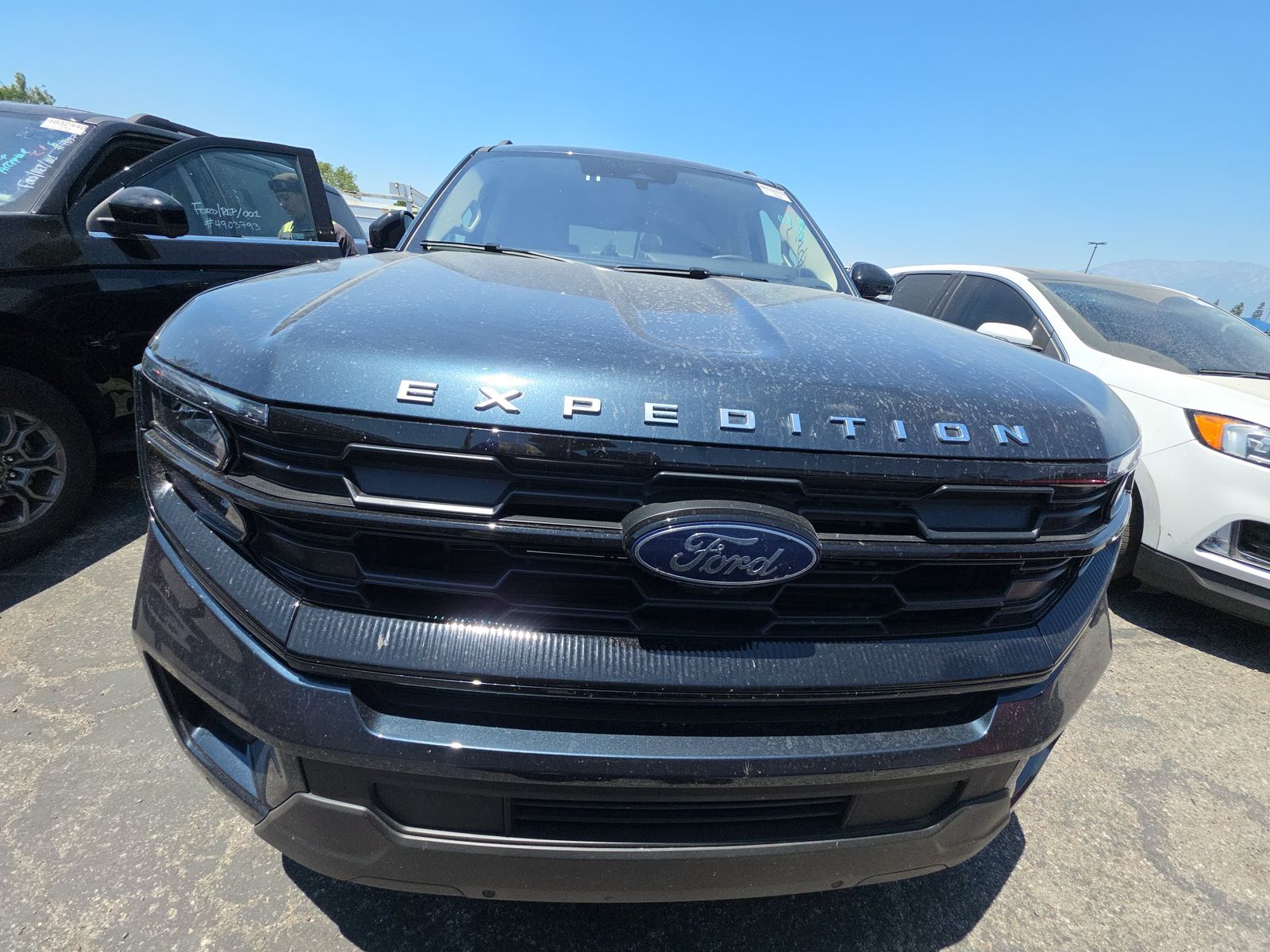 FORD EXPEDITION - 3