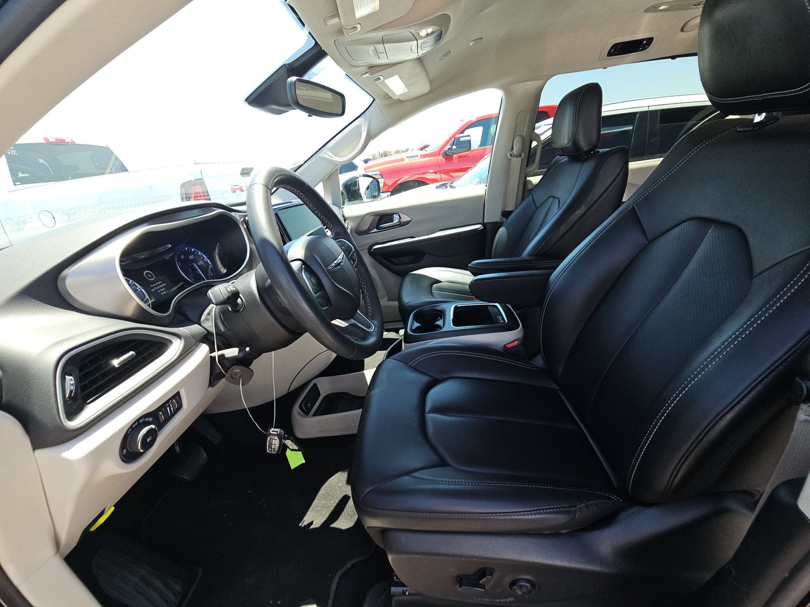 2024 Chrysler Pacifica Touring L FWD