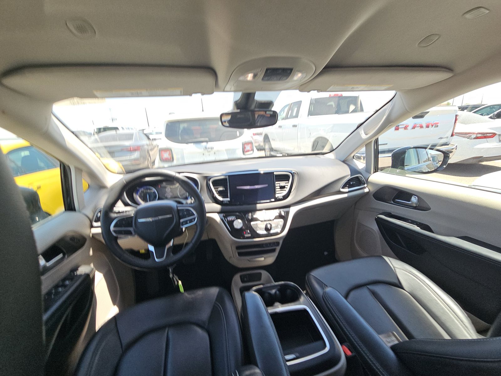 2024 Chrysler Pacifica Touring L FWD
