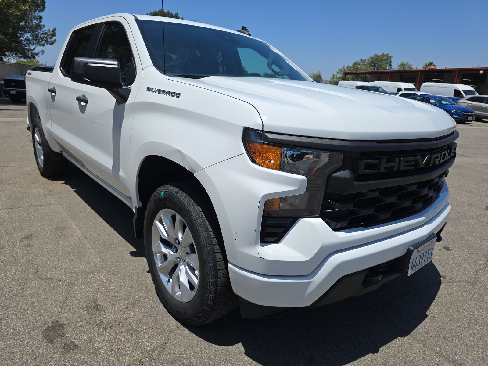 2022 Chevrolet Silverado 1500 Custom AWD