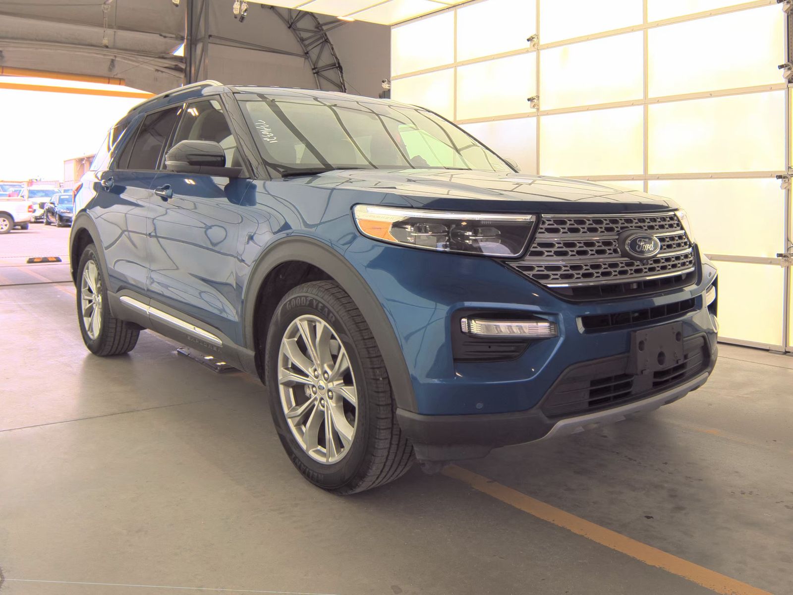 FORD EXPLORER - 5