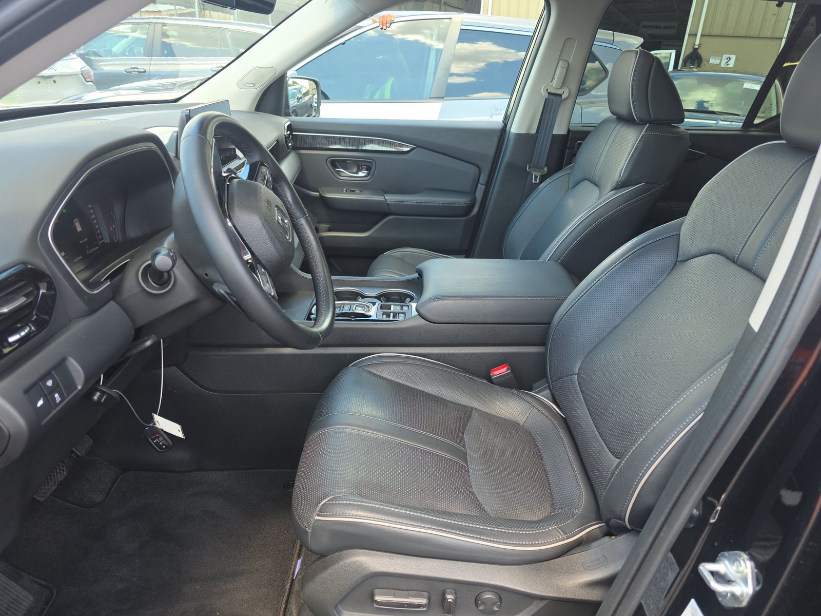 2023 Honda Pilot Elite AWD